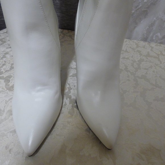$129.00 Jessica Simpson Lyndy Slouch Boots, Off White, 9, M - Picture 9 of 12